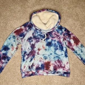 Long Sleeved Tie-Dye Shirt with Fleece Cowl Neck